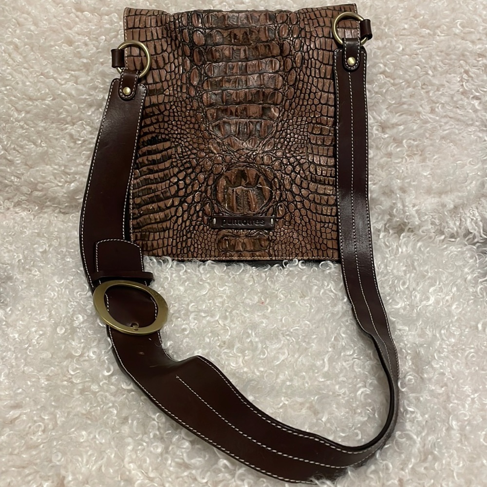 Puntotres Leather Crossbody Bag